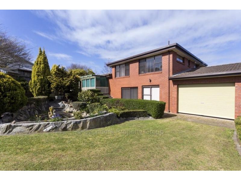 15 Oakwood Drive, Ambleside TAS 7310