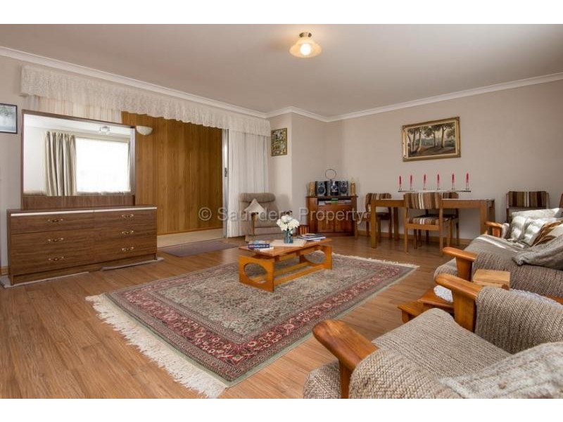 2 Quinn Street, Penguin TAS 7316