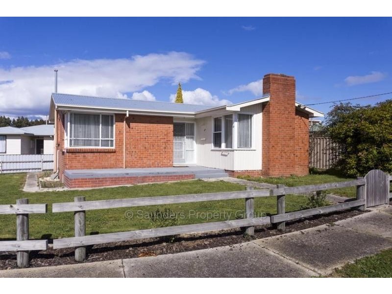 14 McCulloch Street, Ulverstone TAS 7315