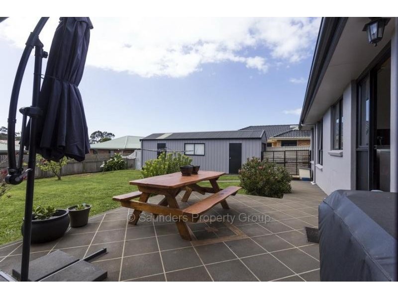 12 St Andrews Drive, Devonport TAS 7310
