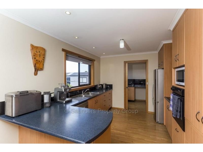 12 St Andrews Drive, Devonport TAS 7310