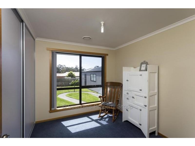 12 St Andrews Drive, Devonport TAS 7310