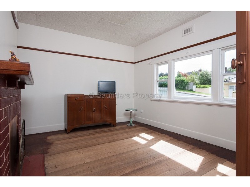 8 Hamilton Street, Upper Burnie TAS 7320