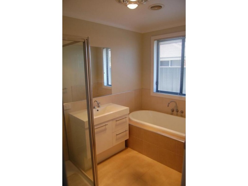 2 Wingrove Gardens, Shorewell Park TAS 7320