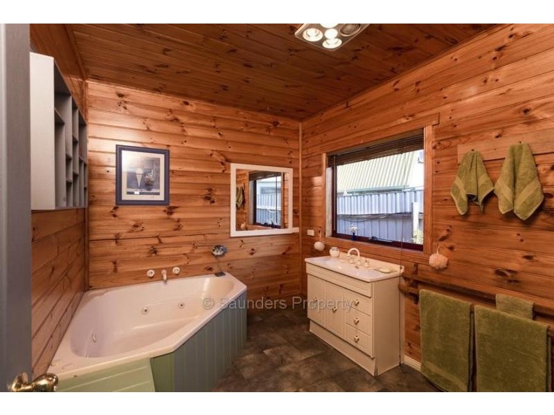 3 Merseyside Street, Quoiba TAS 7310