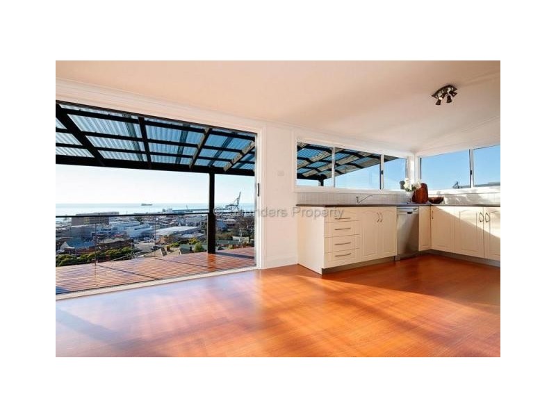 18 View Road, Burnie TAS 7320