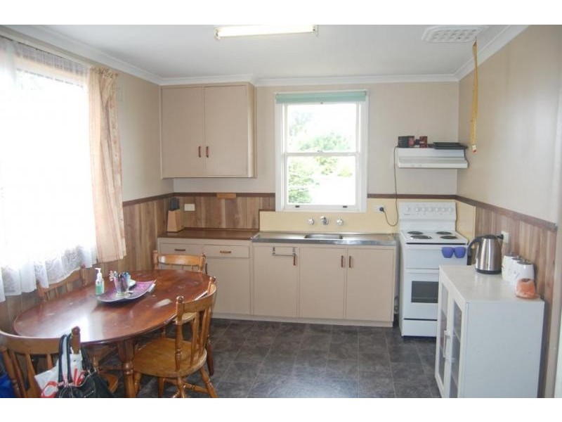 92 Collins Street, Brooklyn TAS 7320