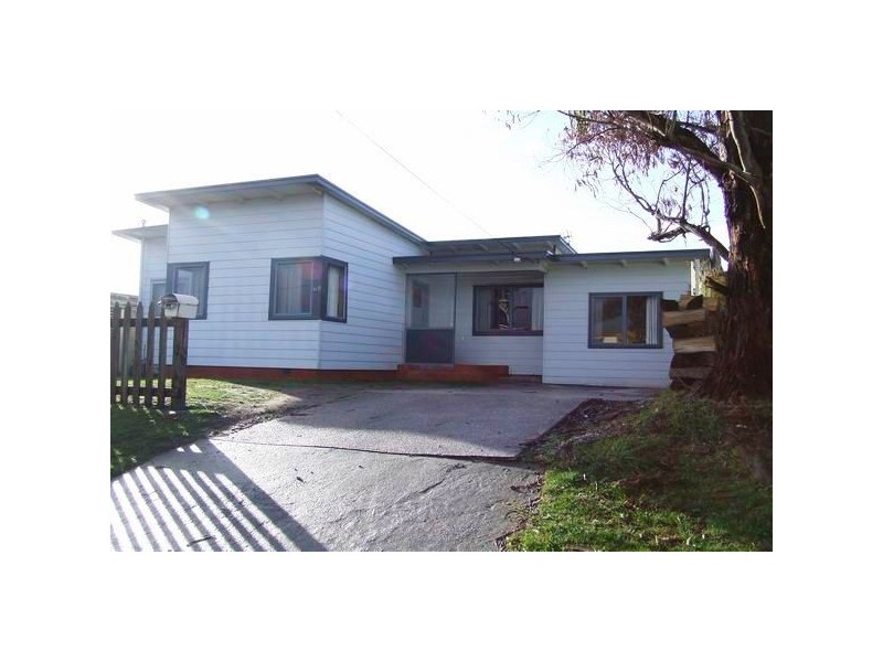69 Simpson Street, Somerset TAS 7322