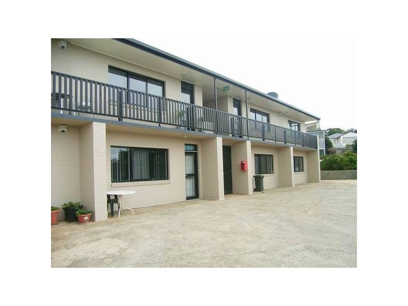 2/17 Verelle Street, Burnie TAS 7320