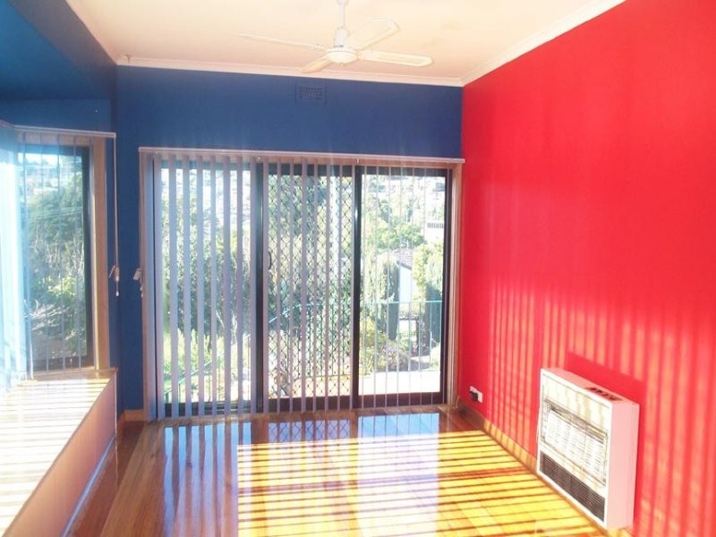 22 West Park Grove, Burnie TAS 7320