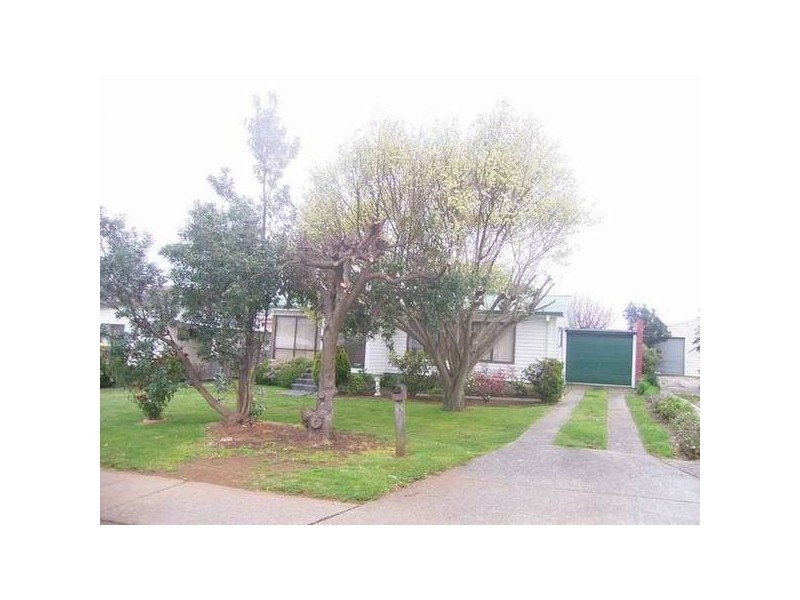 11 Van Diemans Crescent, Burnie TAS 7320
