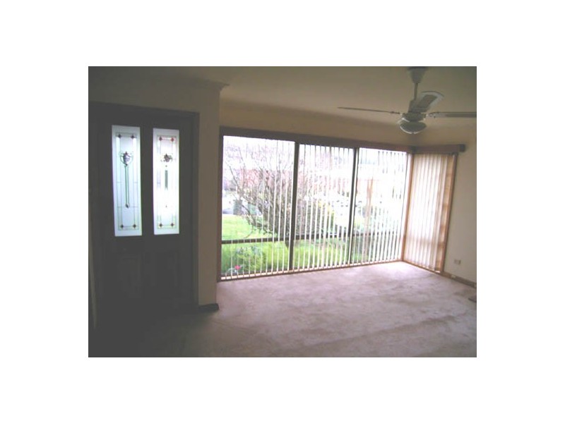 11 Van Diemans Crescent, Burnie TAS 7320