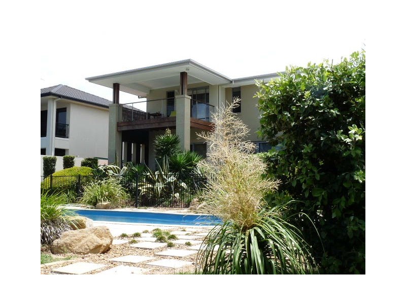 19 River Cove, Helensvale QLD 4212