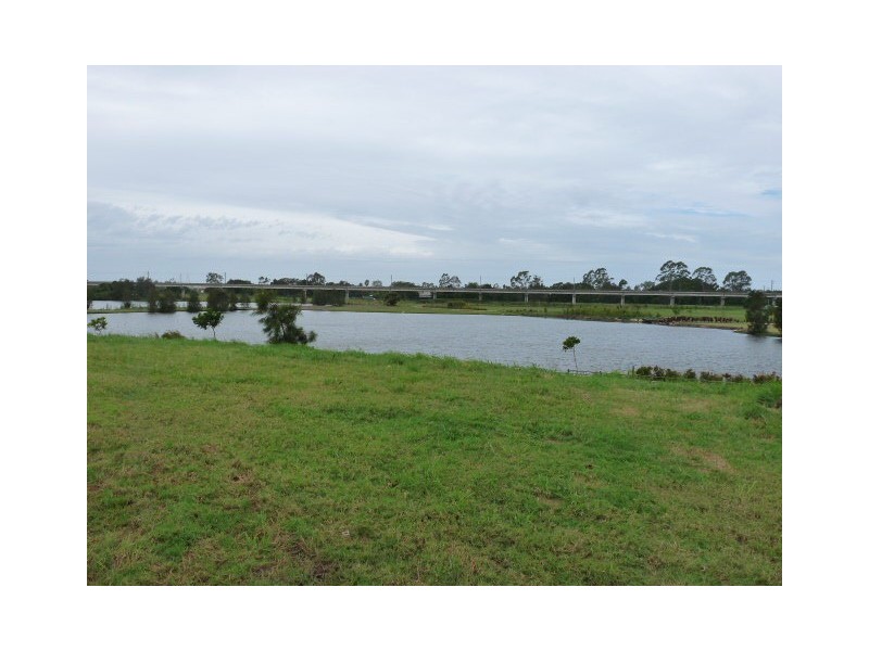 47 River Links Boulevard, Helensvale QLD 4212