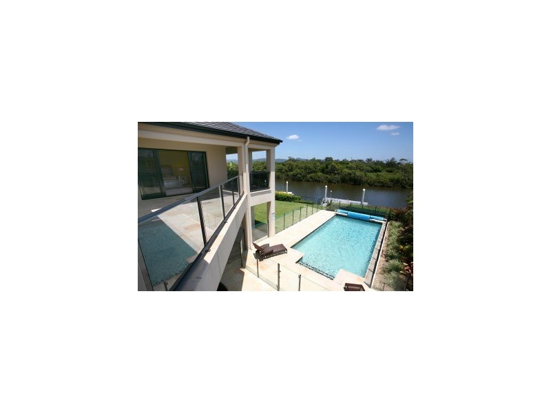 2346 Cressbrook Drive, Hope Island QLD 4212