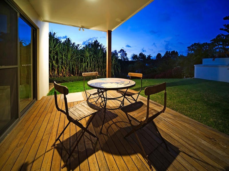 3145 Riverleigh Drive, Hope Island QLD 4212
