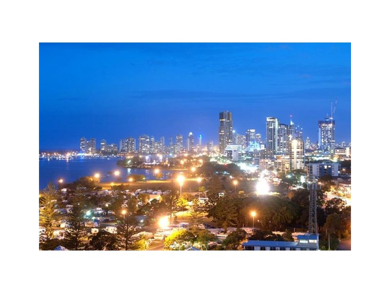 1403/182 Marine Parade, Labrador QLD 4215
