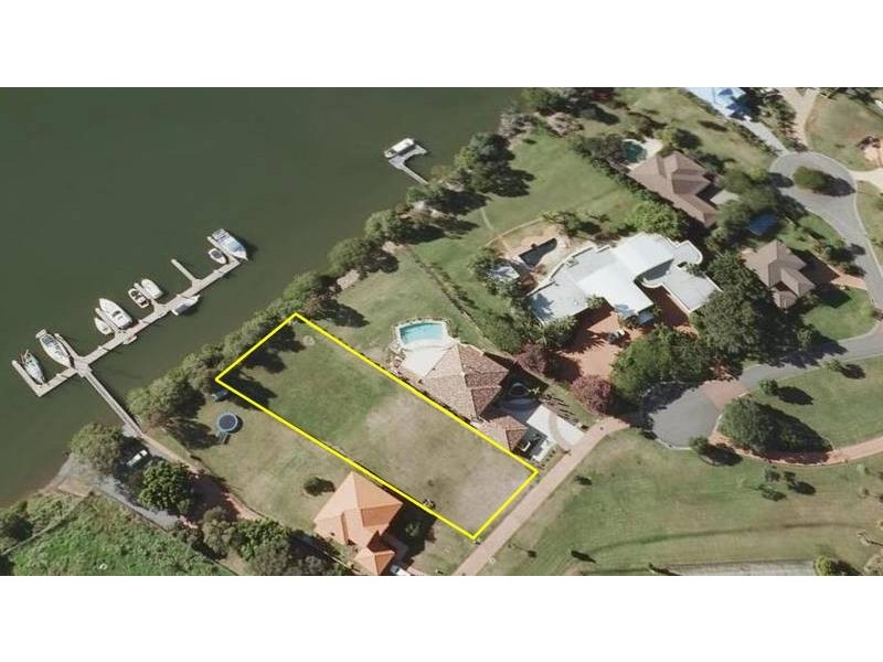 9 River Cove Place, Helensvale QLD 4212
