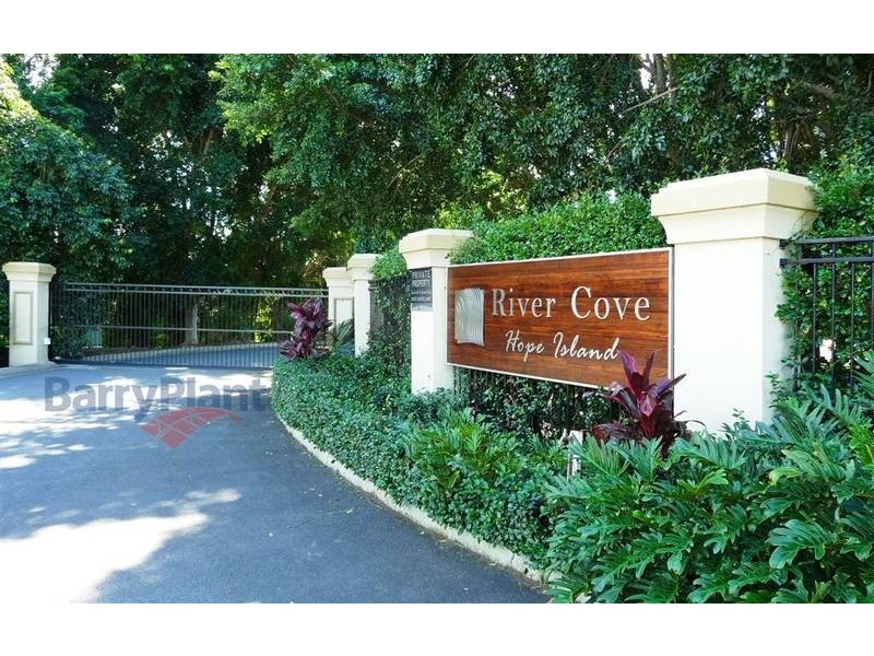 9 River Cove Place, Helensvale QLD 4212