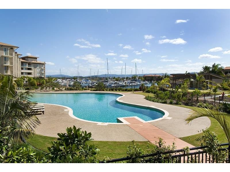 1767/1700 Rialto Quay Drive, Hope Island QLD 4212