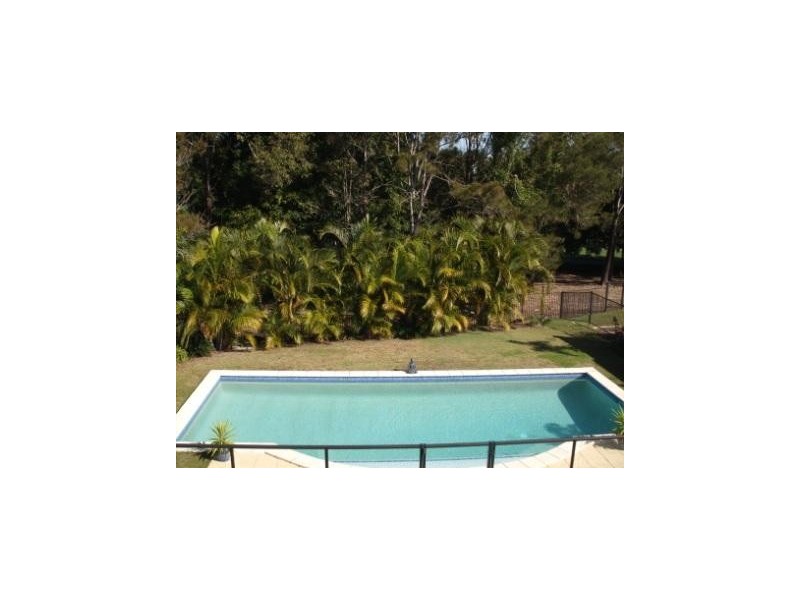 8395 Magnolia Drive East, Hope Island QLD 4212