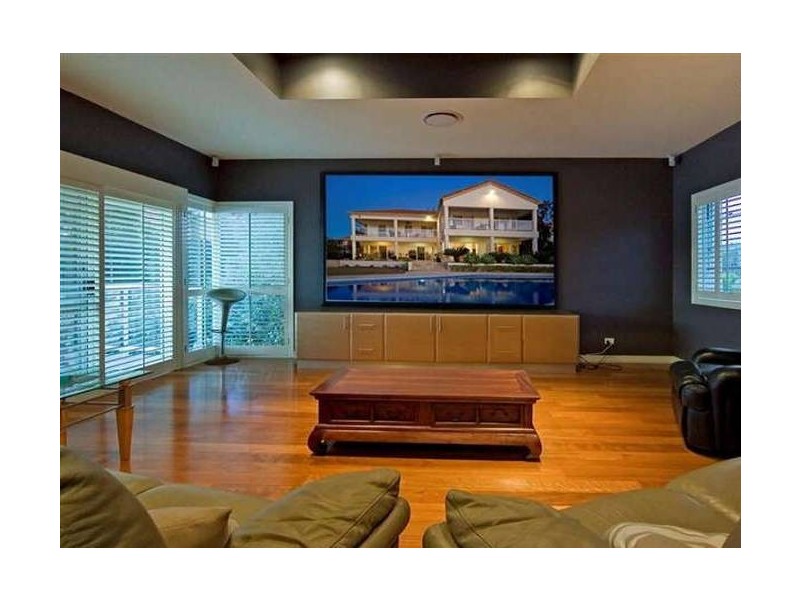 1008 Rosebank Way, Hope Island QLD 4212