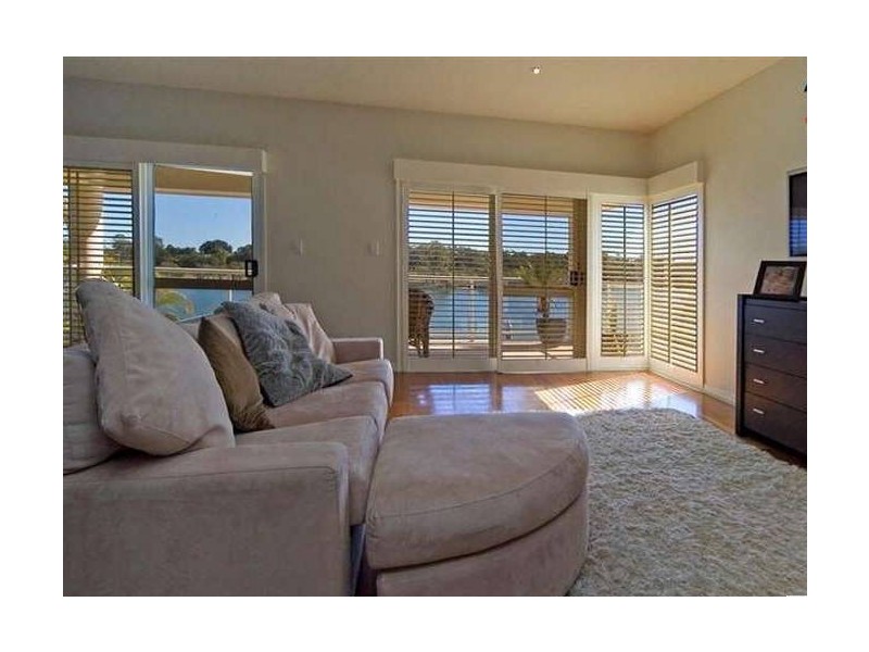 1008 Rosebank Way, Hope Island QLD 4212