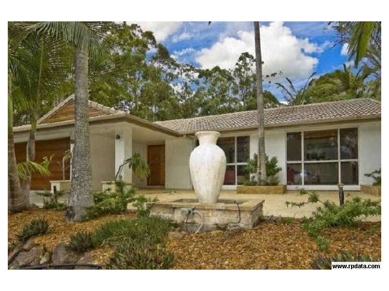 5 Dawson Court, Helensvale QLD 4212