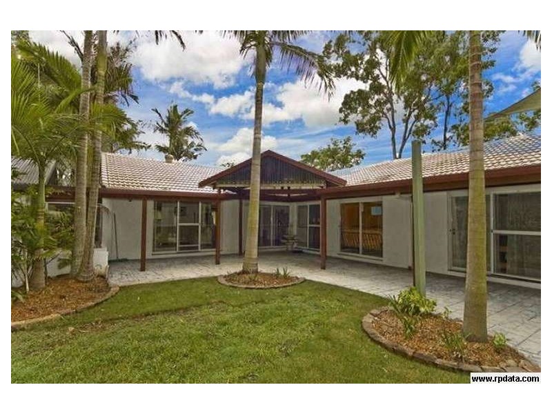 5 Dawson Court, Helensvale QLD 4212