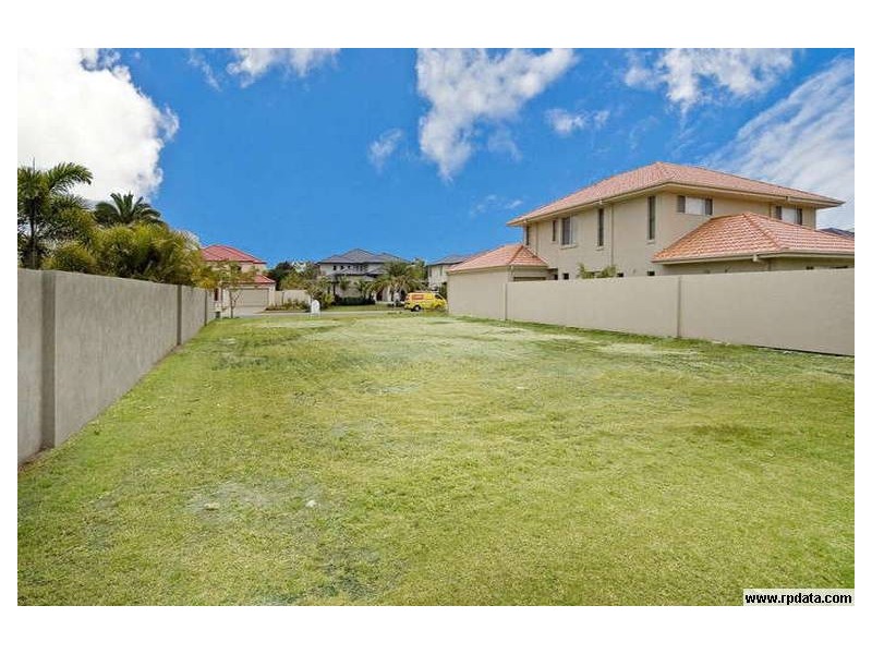 2558 Cressbrook Drive, Hope Island QLD 4212