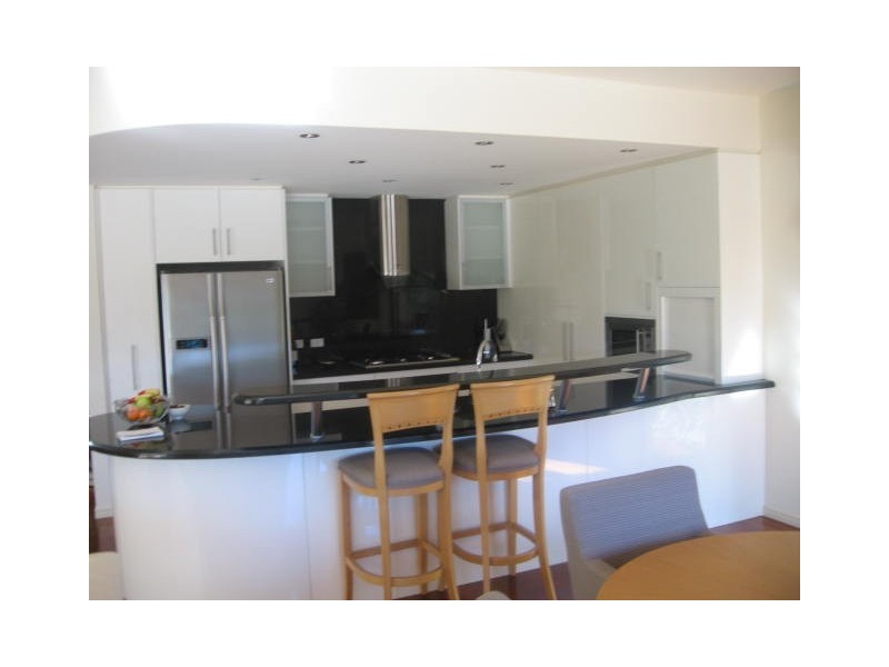 Hope Island QLD 4212