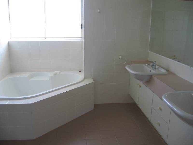 4945 The Parkway, Sanctuary Cove QLD 4212
