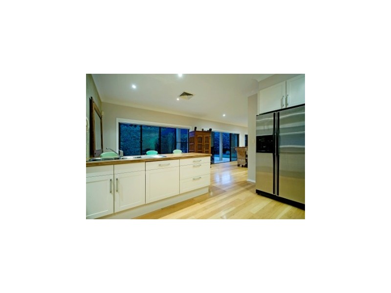 1646 Riverdale Court, Hope Island QLD 4212