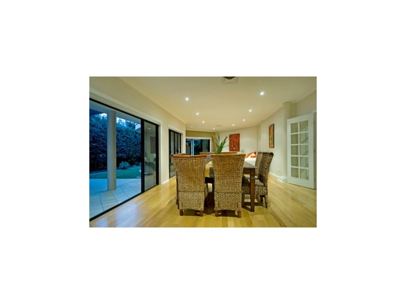 1646 Riverdale Court, Hope Island QLD 4212