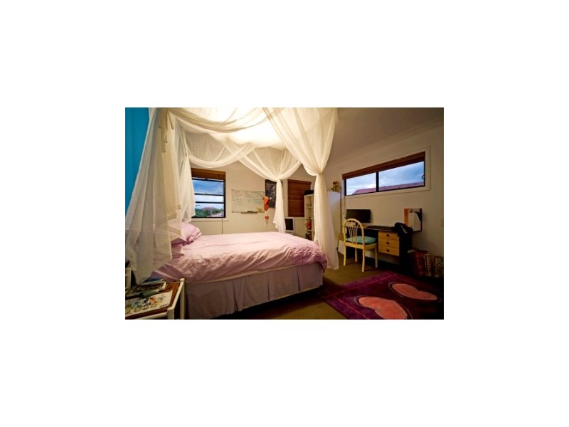 1646 Riverdale Court, Hope Island QLD 4212