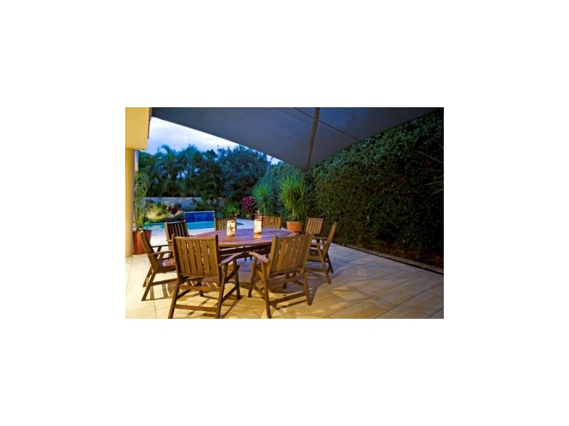 1646 Riverdale Court, Hope Island QLD 4212