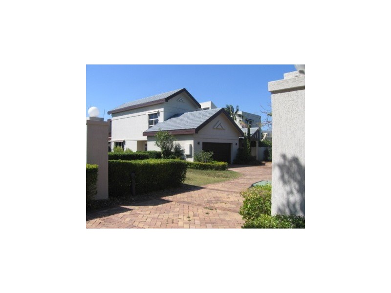 7063 Riverview Crescent, Sanctuary Cove QLD 4212