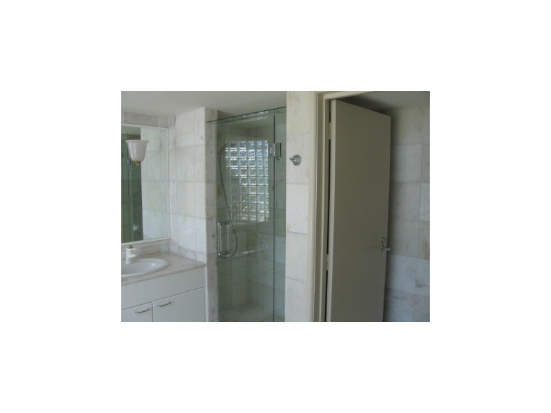 7063 Riverview Crescent, Sanctuary Cove QLD 4212