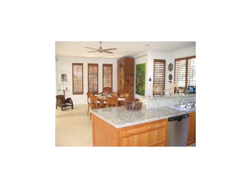 1001 Rosebank Way, Hope Island QLD 4212