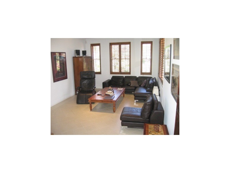 1001 Rosebank Way, Hope Island QLD 4212