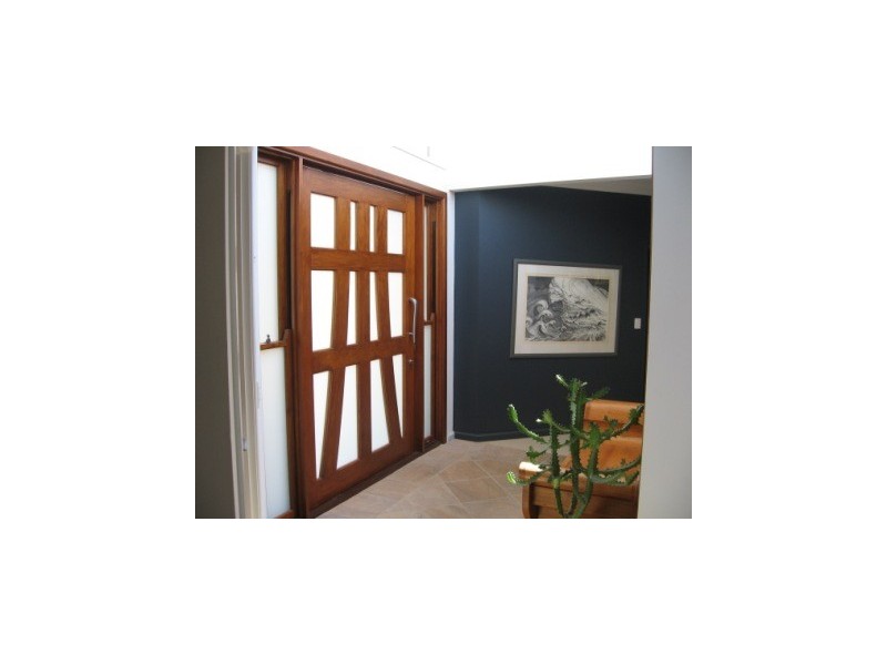 1001 Rosebank Way, Hope Island QLD 4212