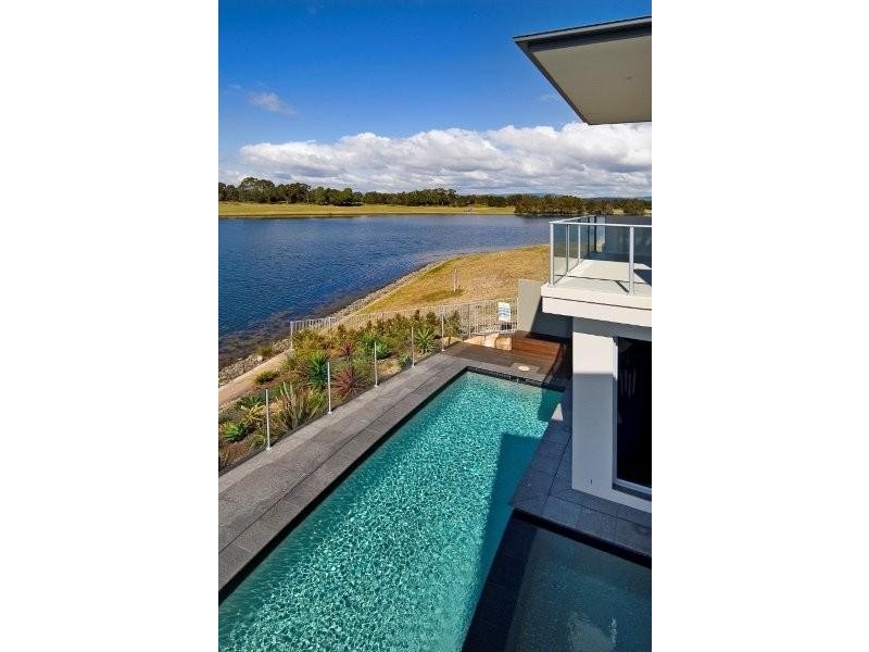 6174 Murten Court, Hope Island QLD 4212