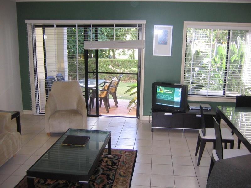 8842 Magnolia Drive, Hope Island QLD 4212