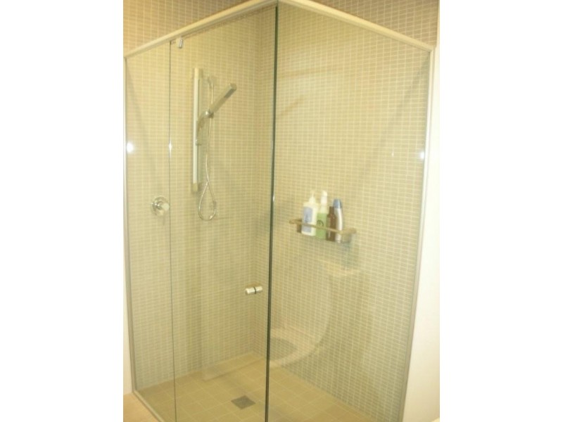 1805 Rialto Quay Drive, Hope Island QLD 4212