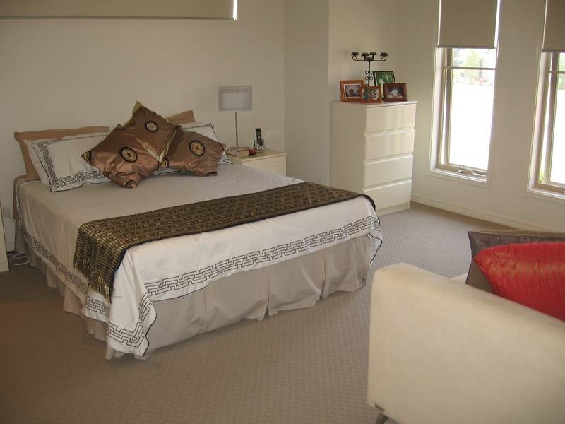 6 Ruthenium Crt, Hope Island QLD 4212