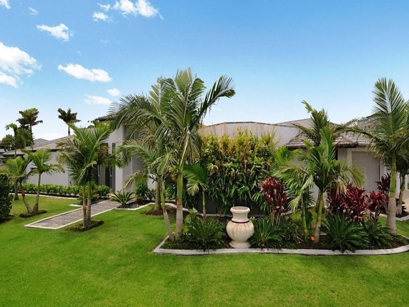 2201 Taromeo Court, Hope Island QLD 4212