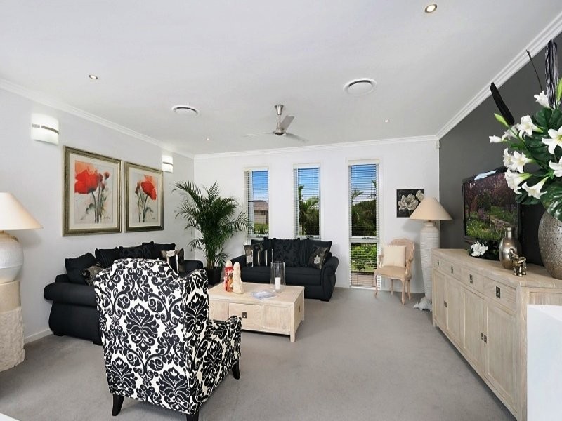 2201 Taromeo Court, Hope Island QLD 4212