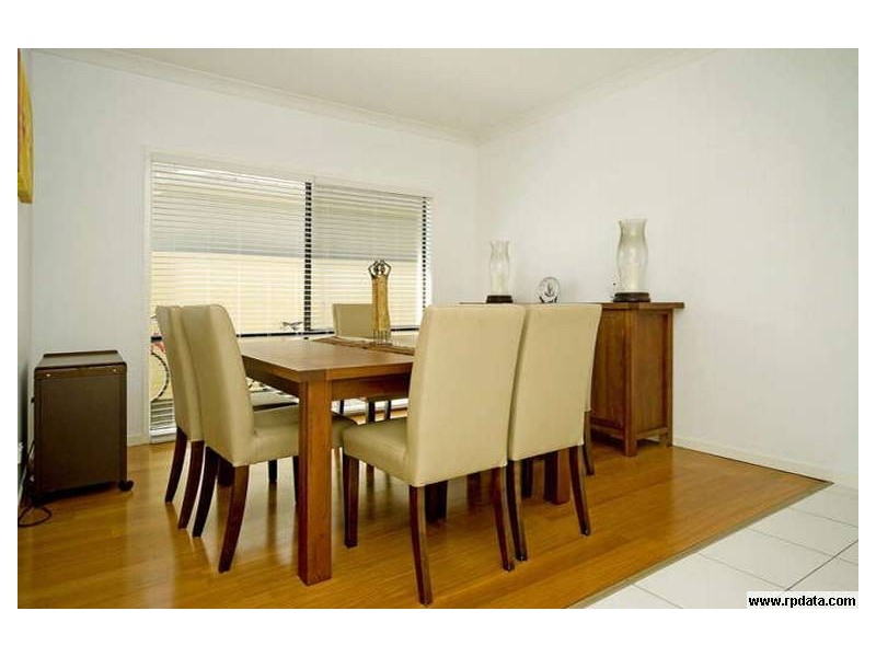 2560 Cressbrook Drive, Hope Island QLD 4212