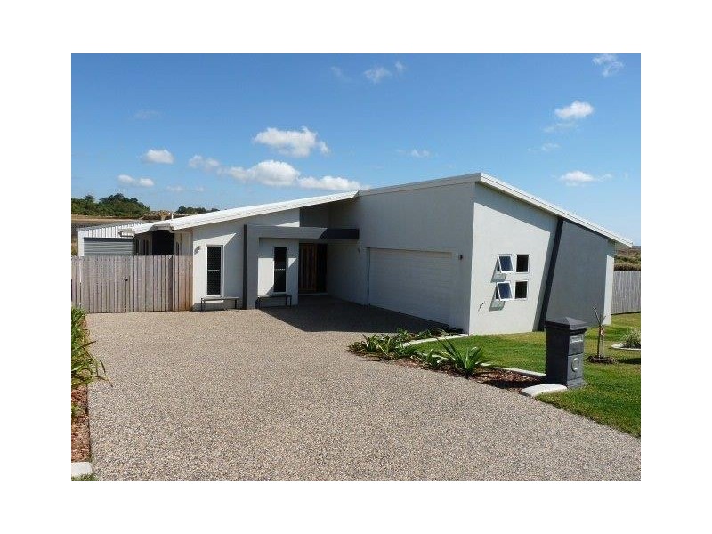 26 DOUGLAS CRESCENT, Rural View QLD 4740