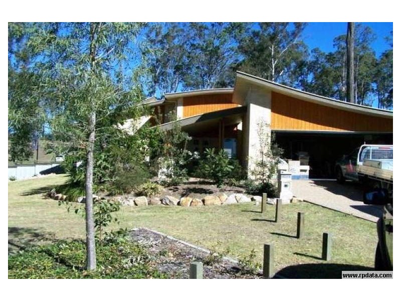 2 Peachester Close, Ormeau QLD 4208